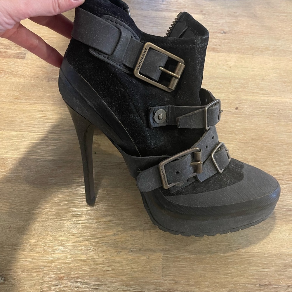 Burberry heeled army booties - new condition (worn once), size 36.5